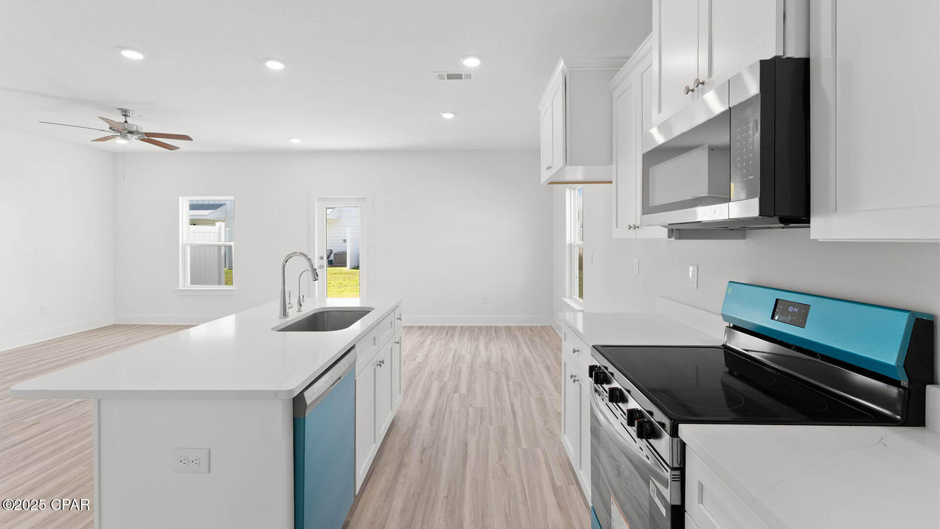 [No Recorded Subdiv] - Residential