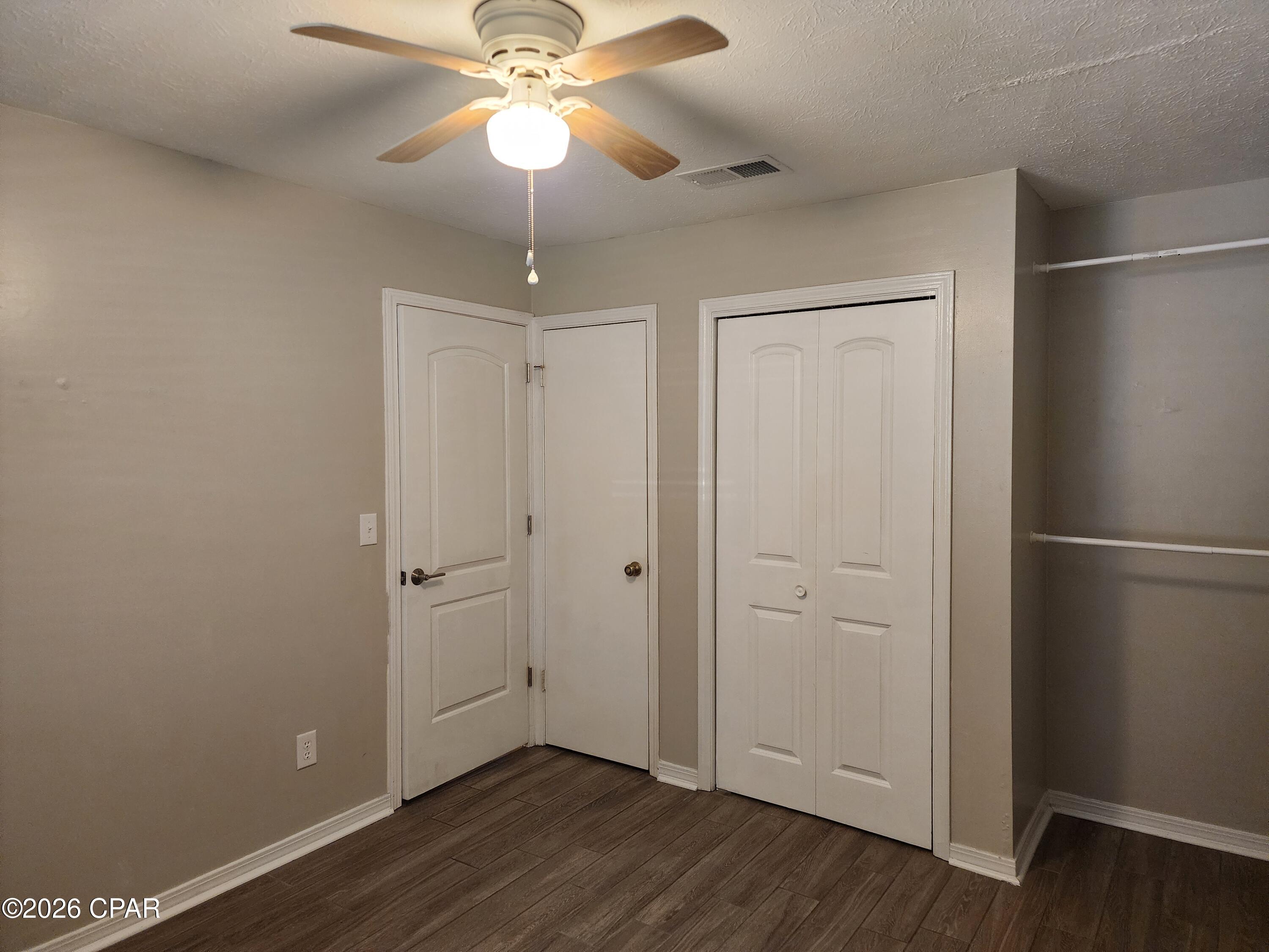 Harbour Towne - Residential Lease