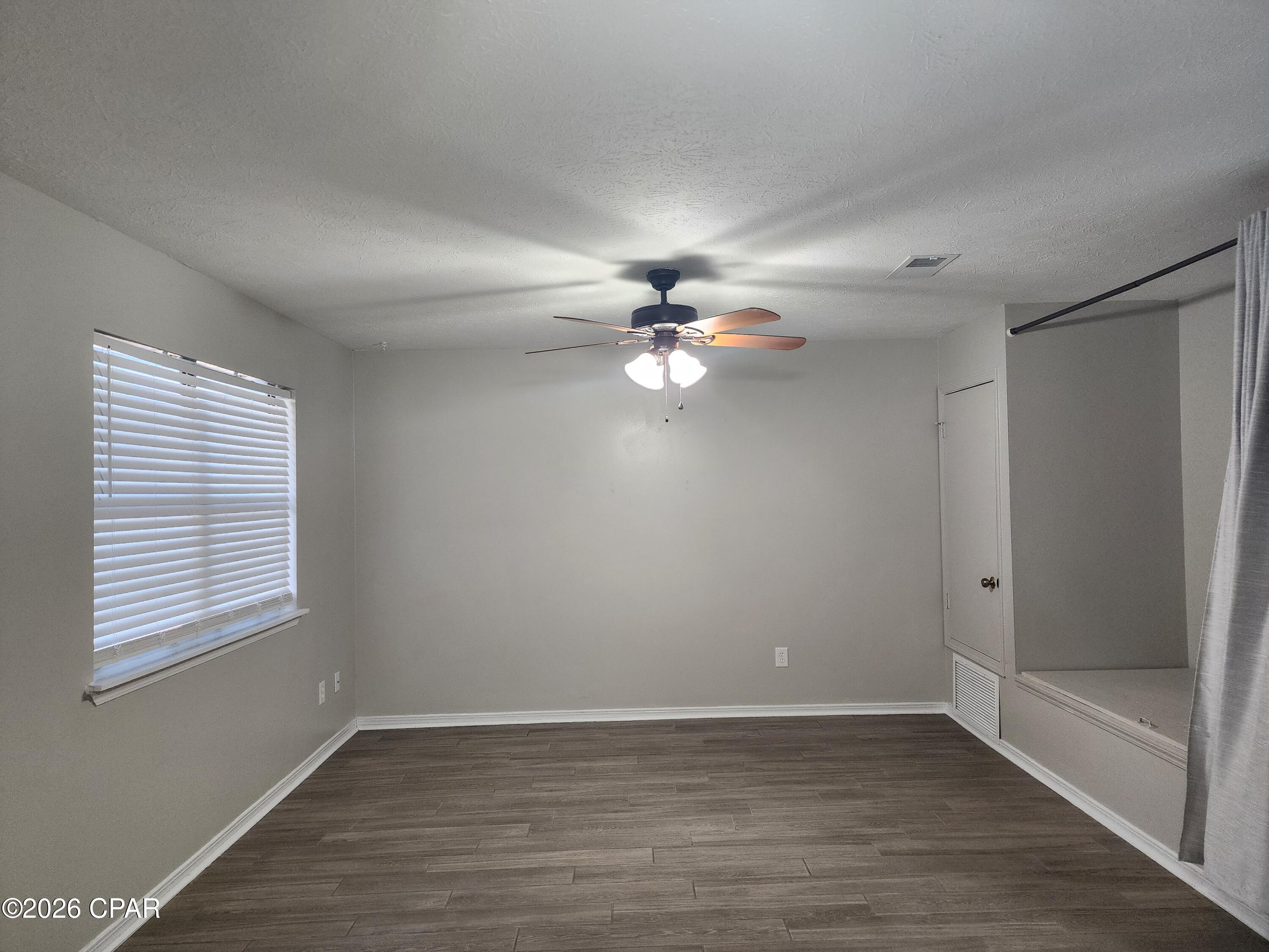 Harbour Towne - Residential Lease