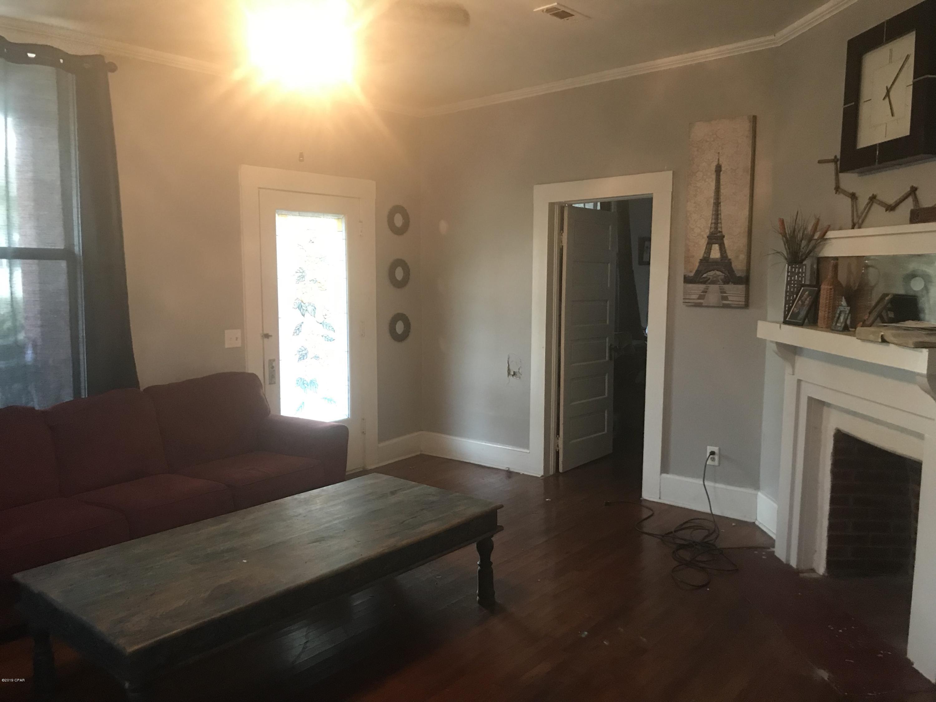 Arnold's Place - Residential