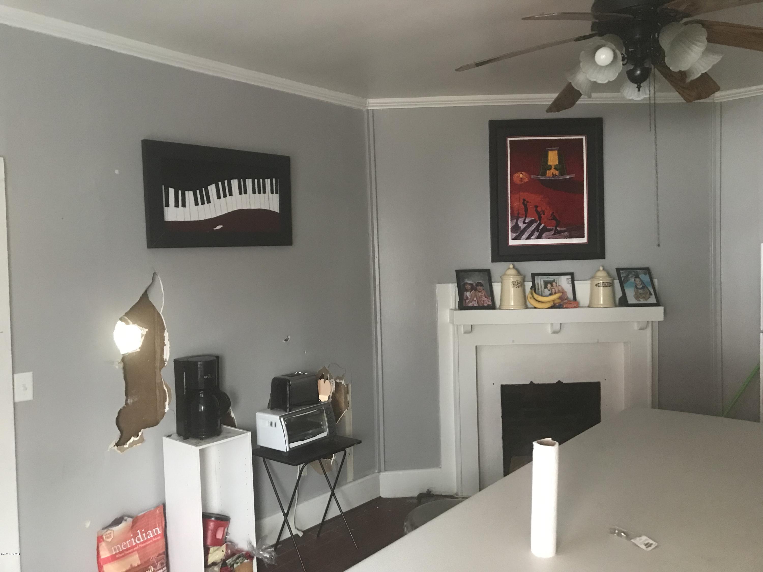 Arnold's Place - Residential