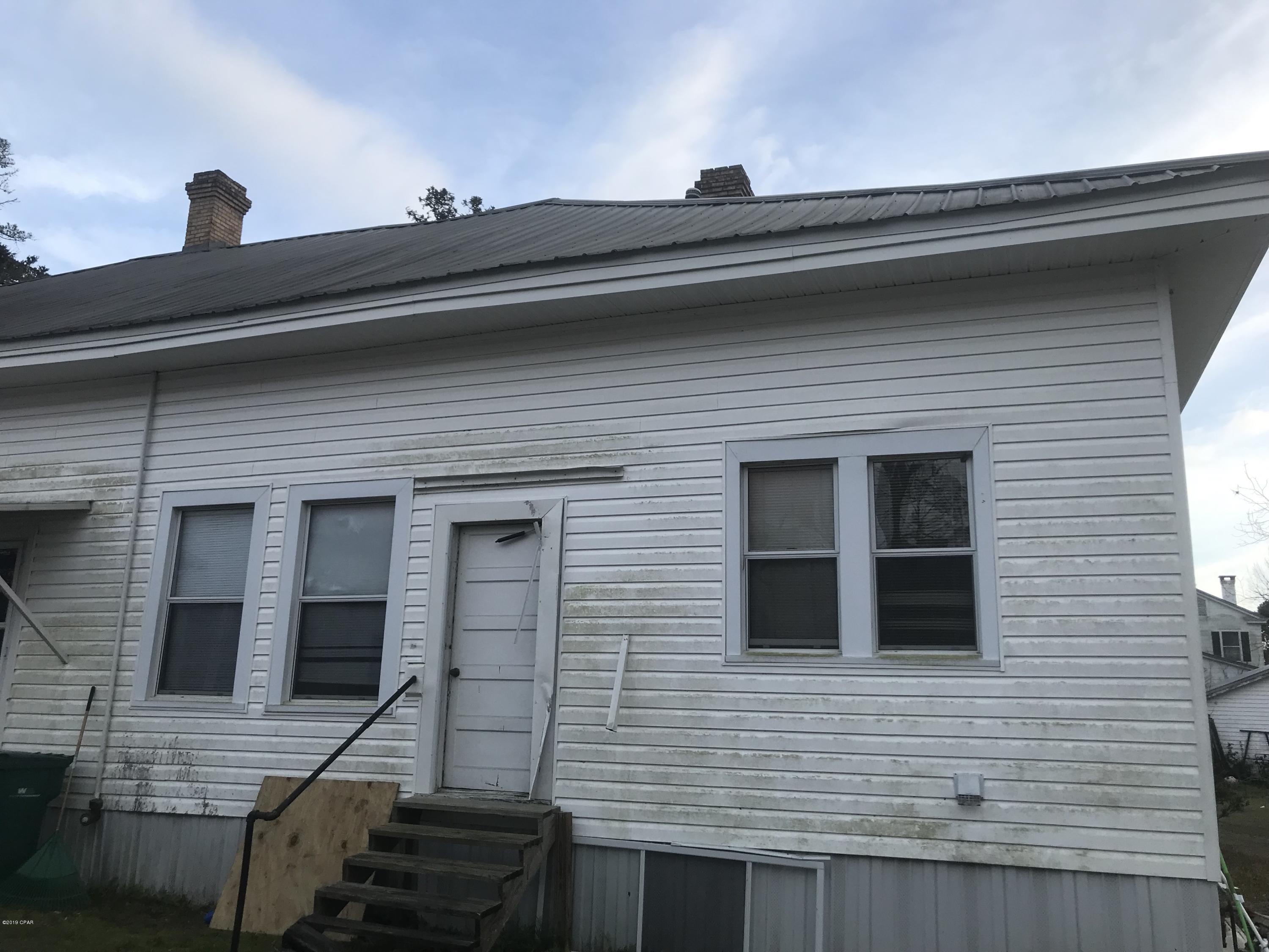 Arnold's Place - Residential