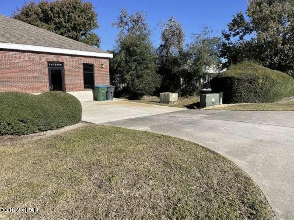 No Named Subdivision - Commercial Lease