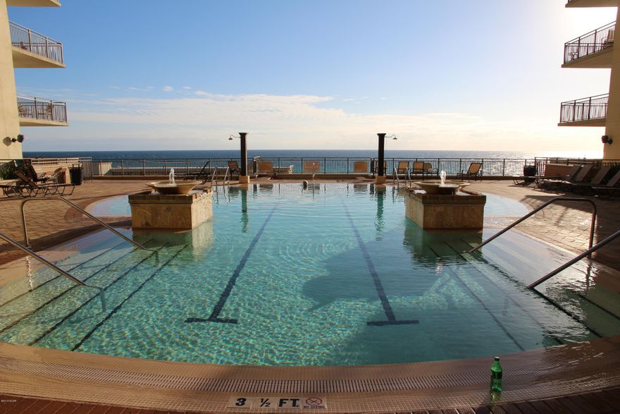 This is one of the best lock-off condominiums on the market. It can either be used as a studio and a 1bd or you can use both together as a 2bd. The views are phenomenal. The studio looks out directly to the beach and the 1bd has views both directly out to the beach and looking west (SUNSET VIEWS ALL YEAR). You have to make sure you see this condominium.