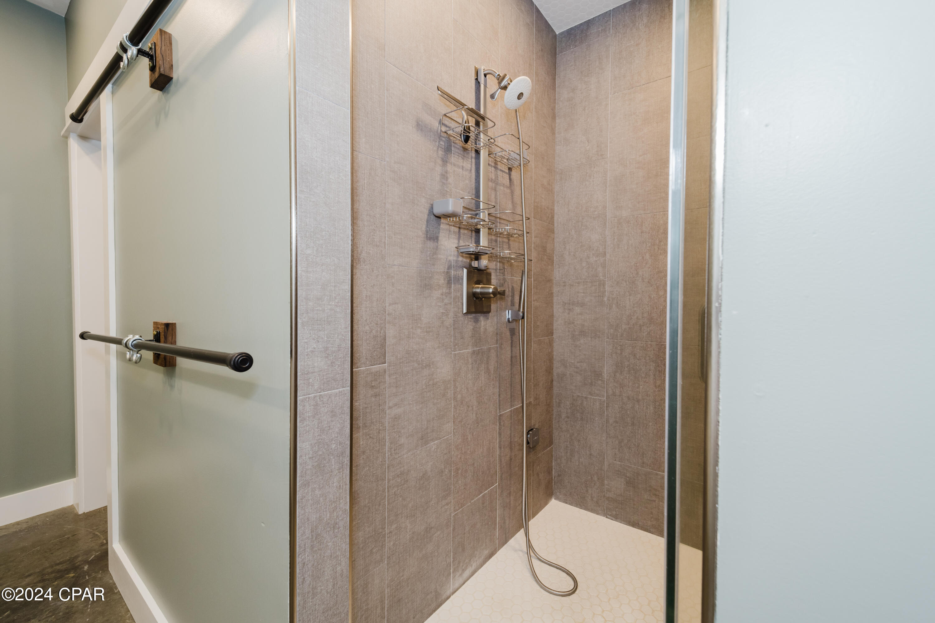 Beach Commerce Park - Commercial Sale