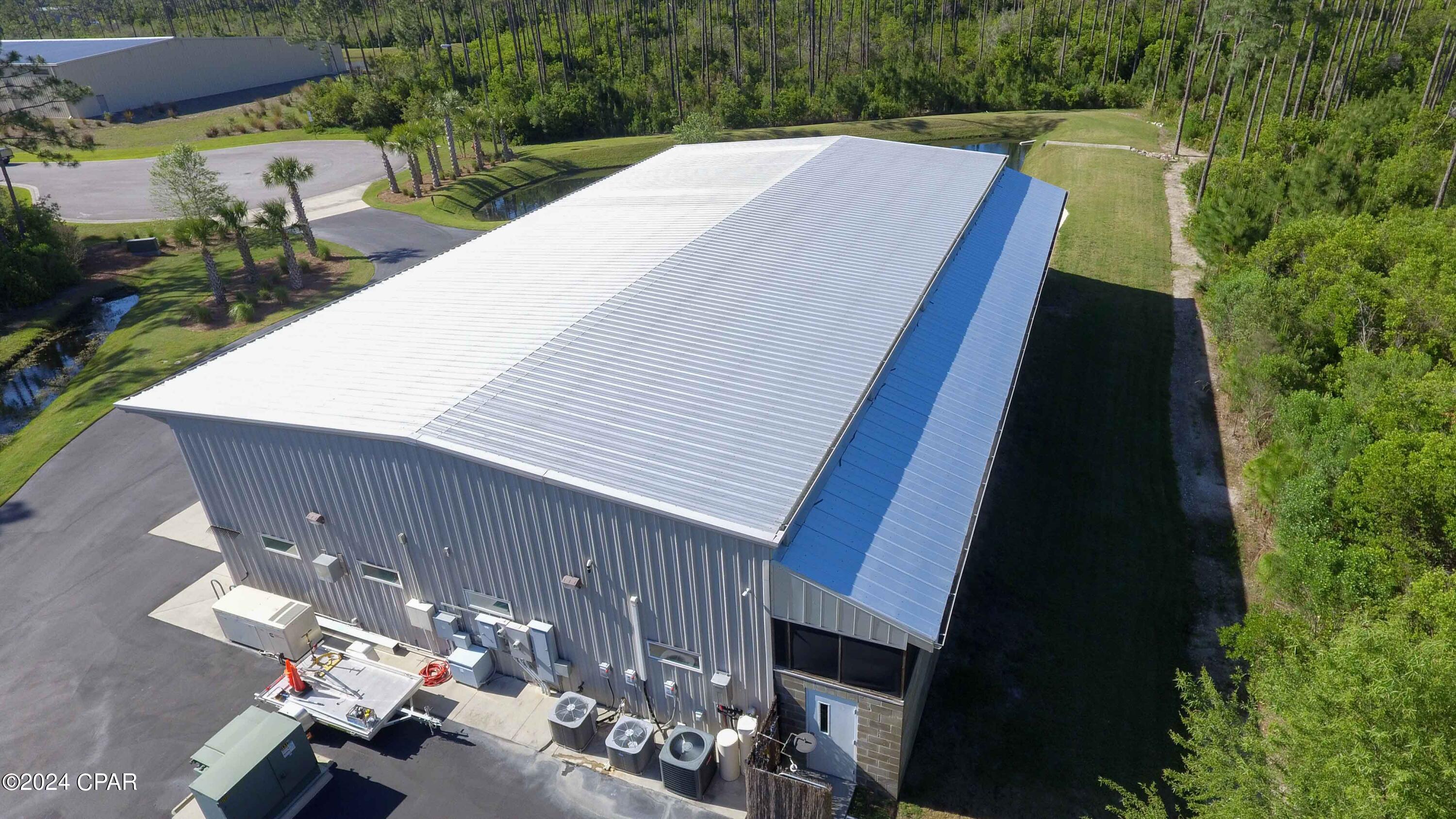 Beach Commerce Park - Commercial Sale