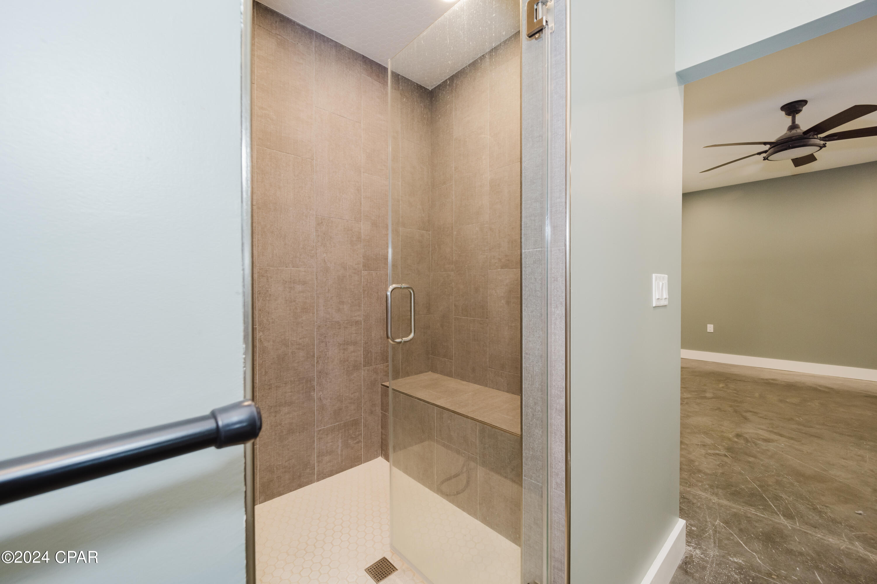 Beach Commerce Park - Commercial Sale