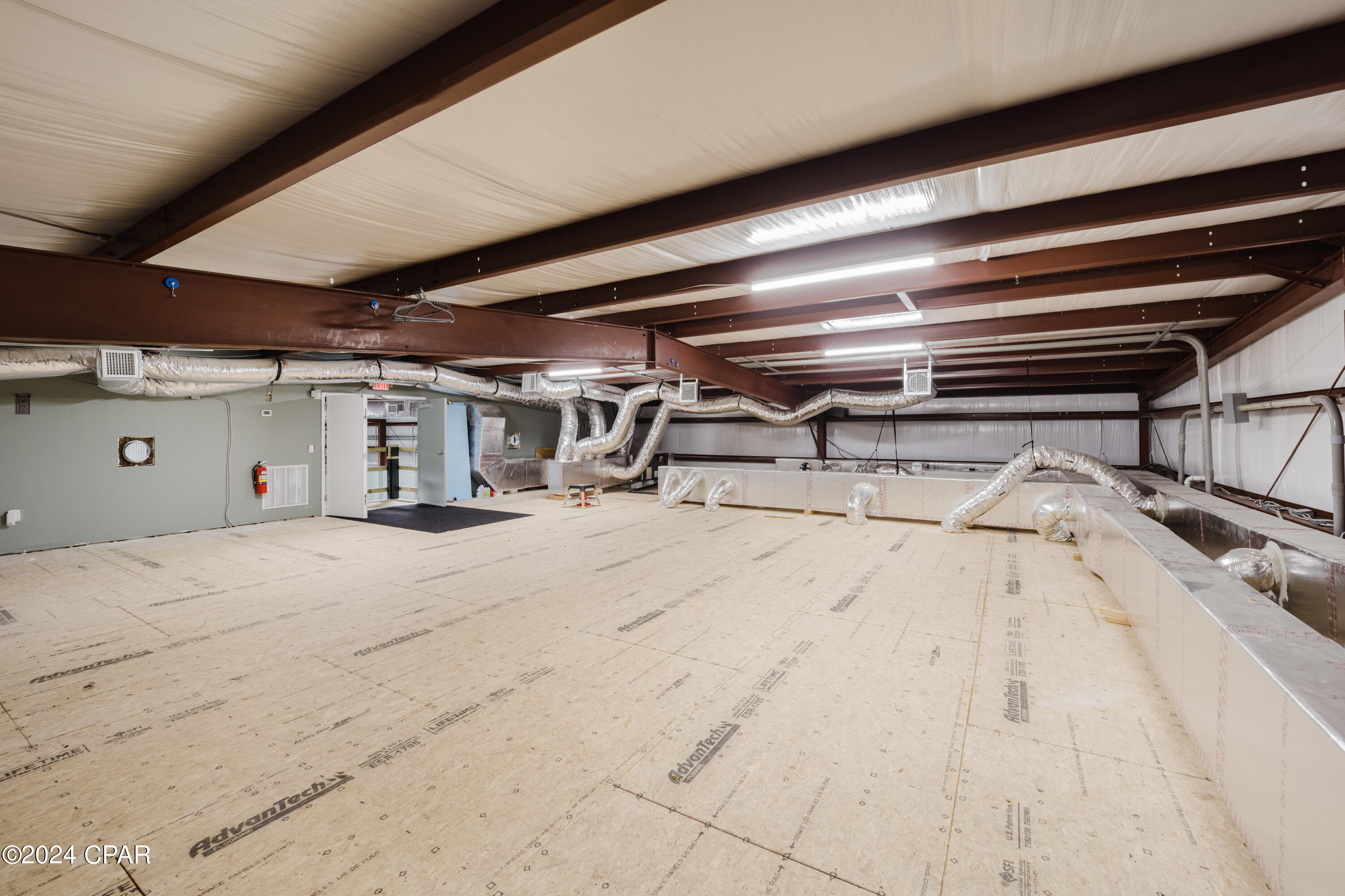 Beach Commerce Park - Commercial Sale