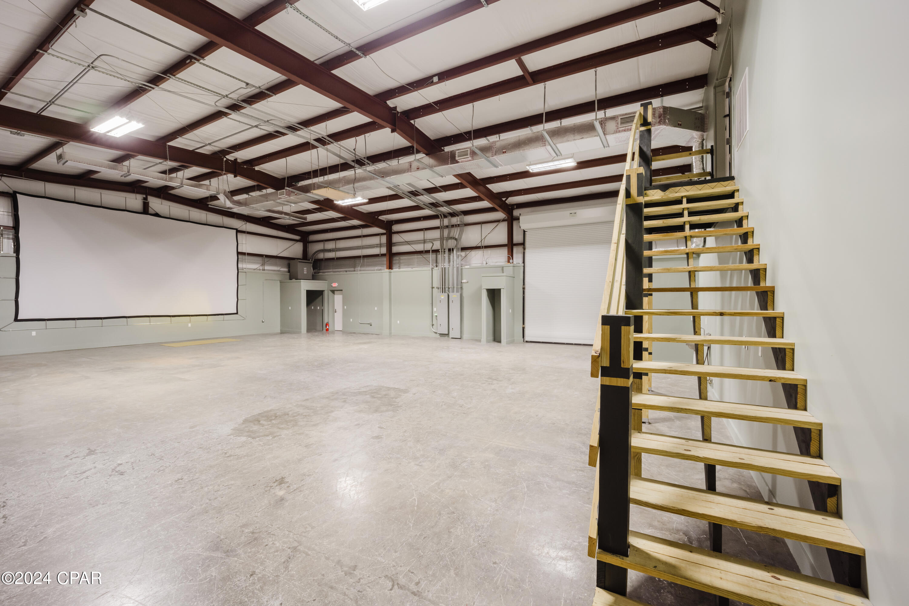 Beach Commerce Park - Commercial Sale