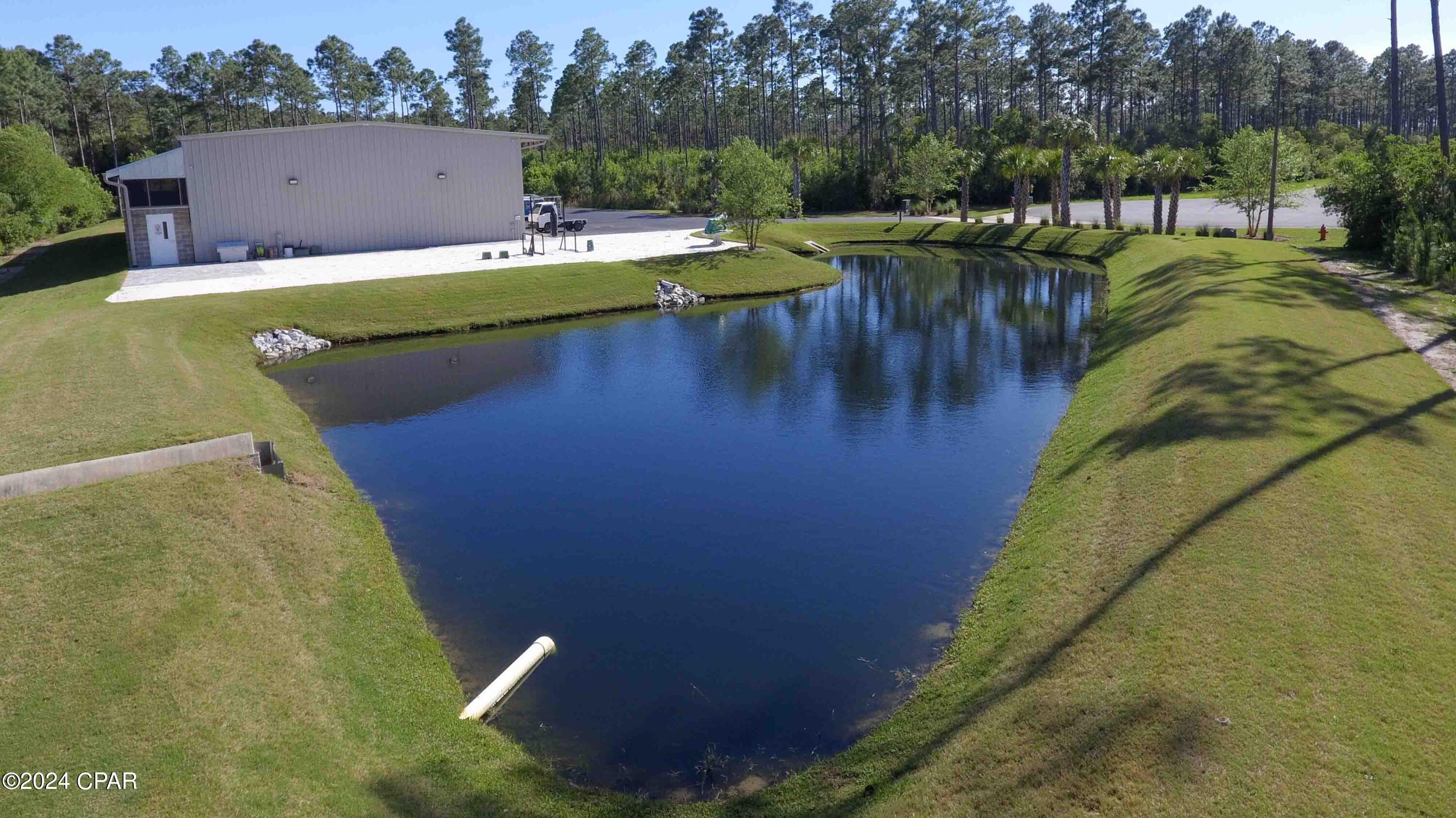 Beach Commerce Park - Commercial Sale