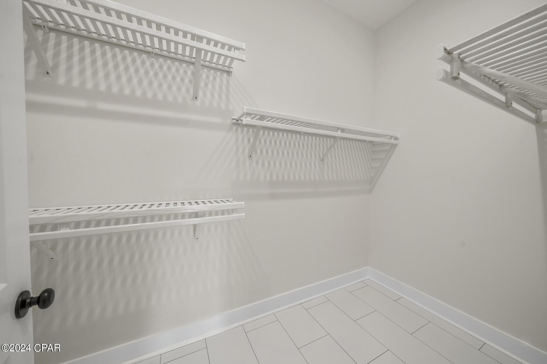 Sanctuary Beach - Residential Lease