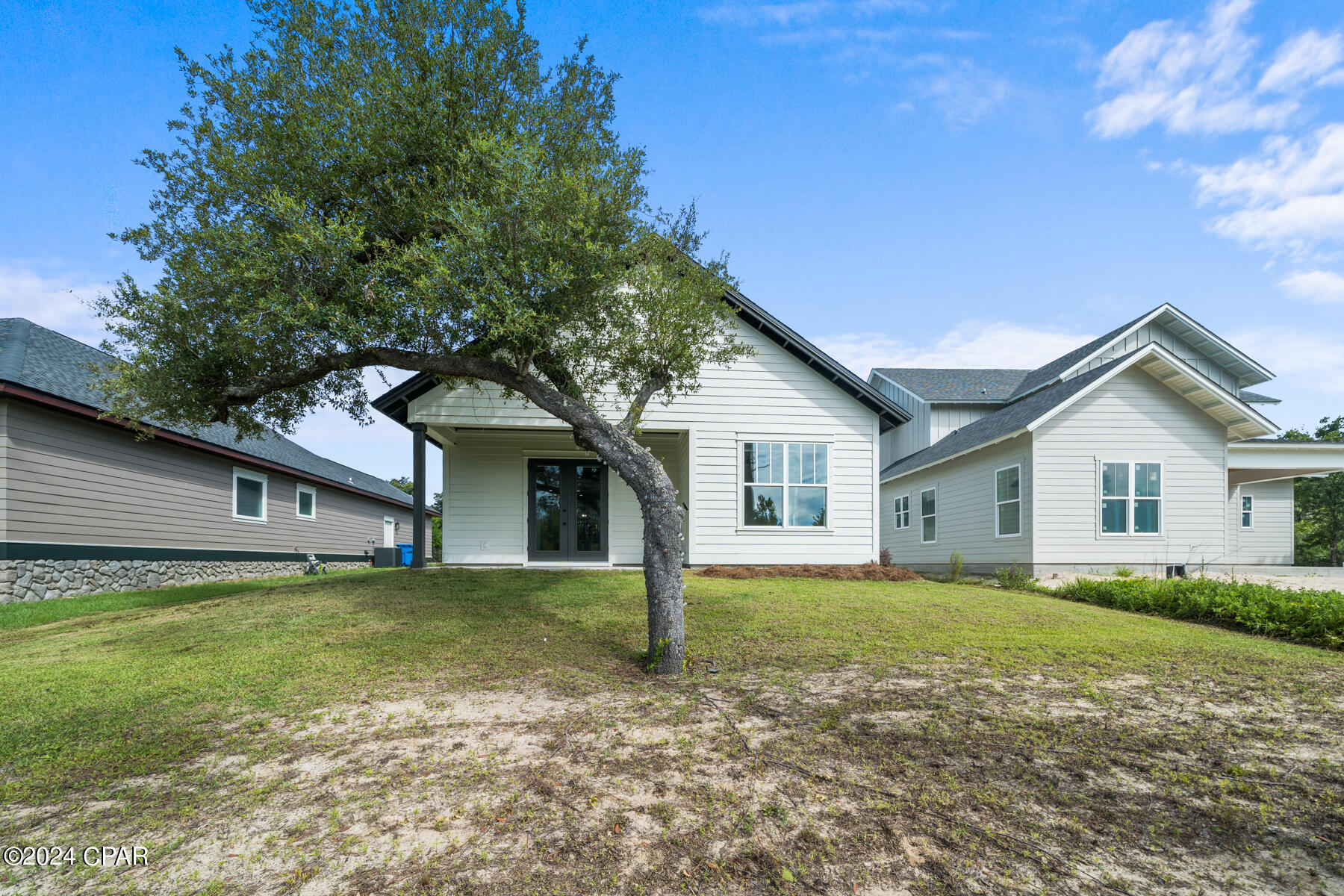 Sanctuary Beach - Residential Lease