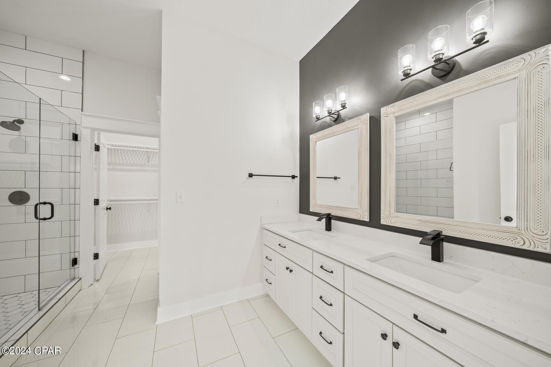 Sanctuary Beach - Residential Lease