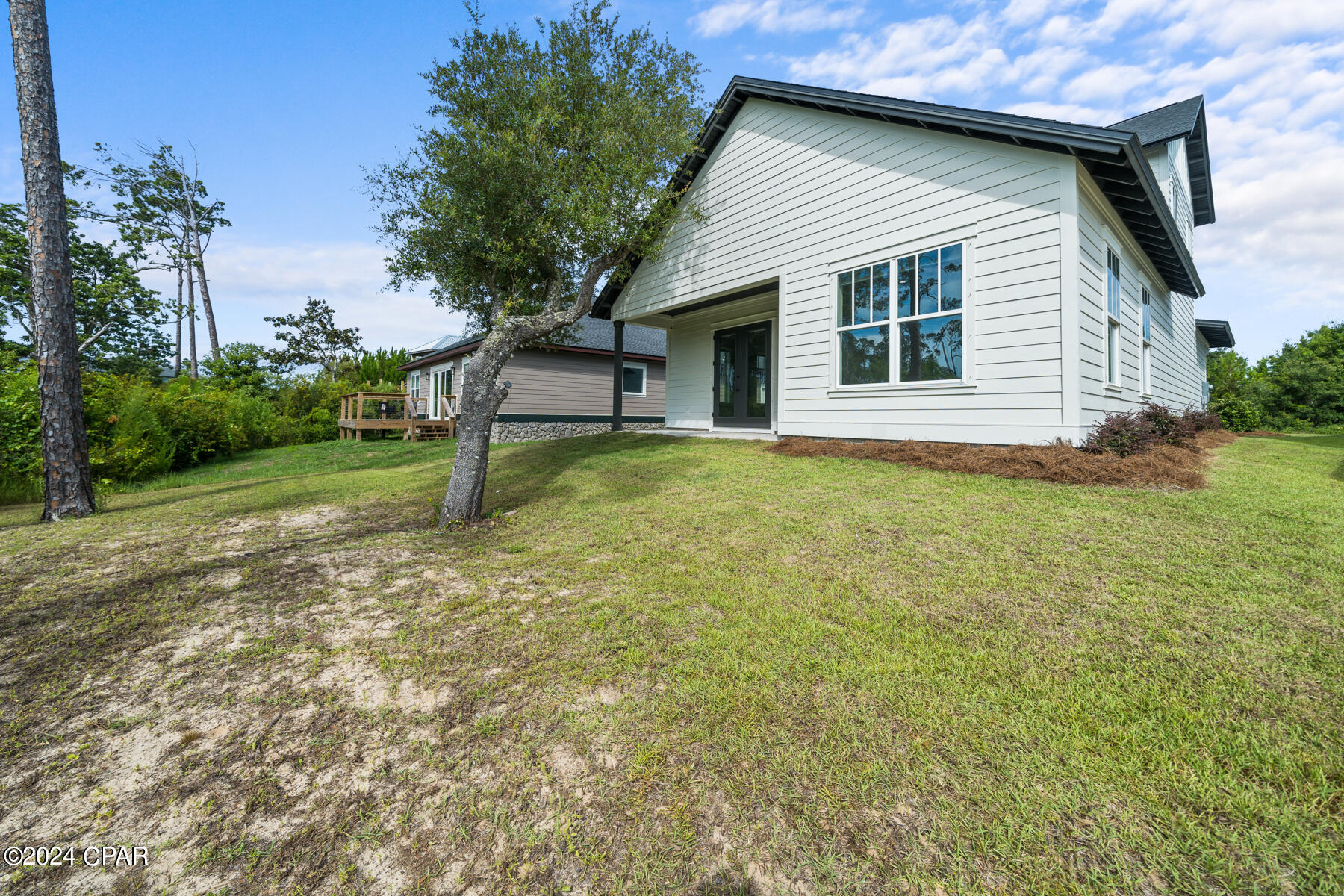 Sanctuary Beach - Residential Lease