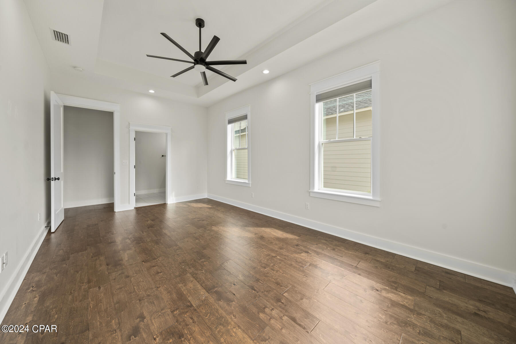 Sanctuary Beach - Residential Lease