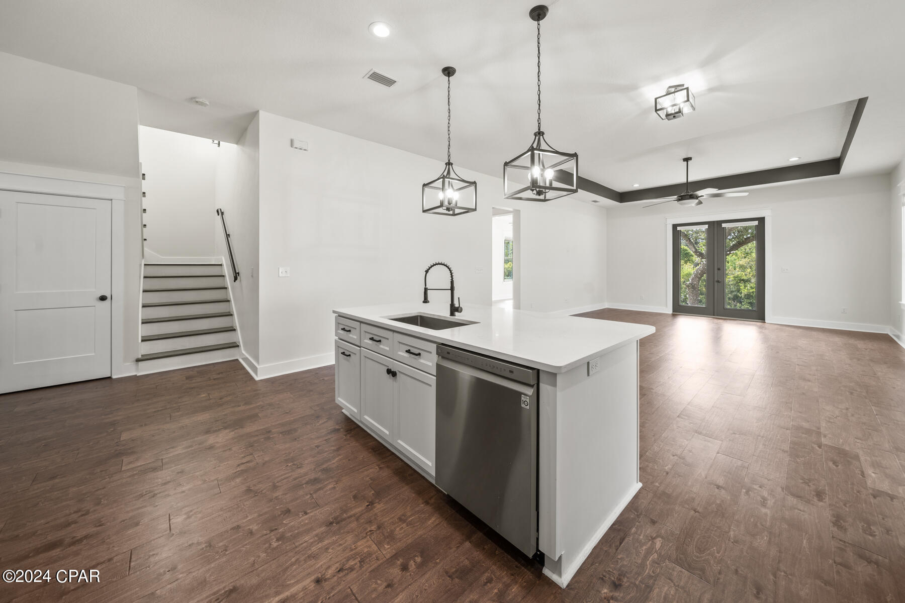 Sanctuary Beach - Residential Lease