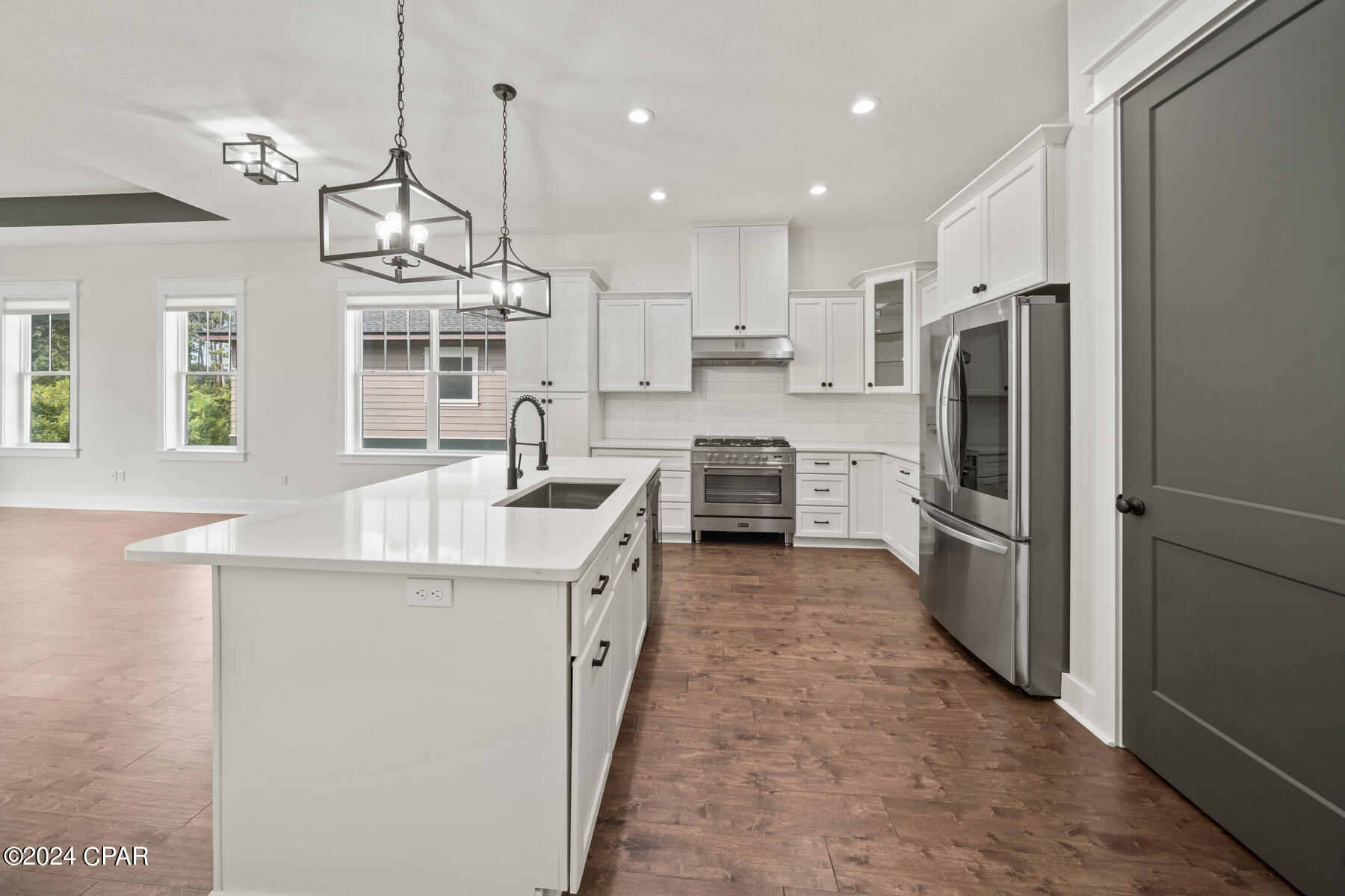 Sanctuary Beach - Residential Lease