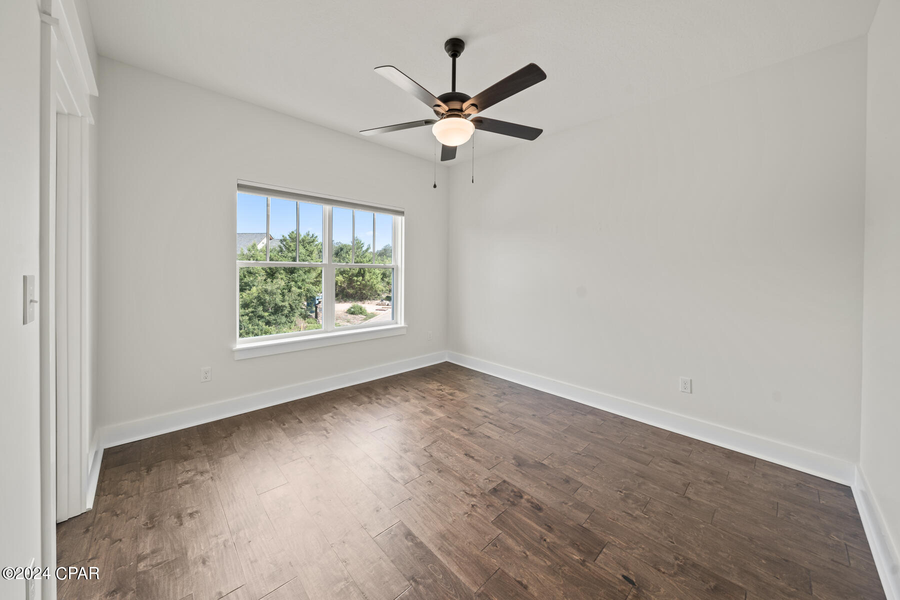 Sanctuary Beach - Residential Lease