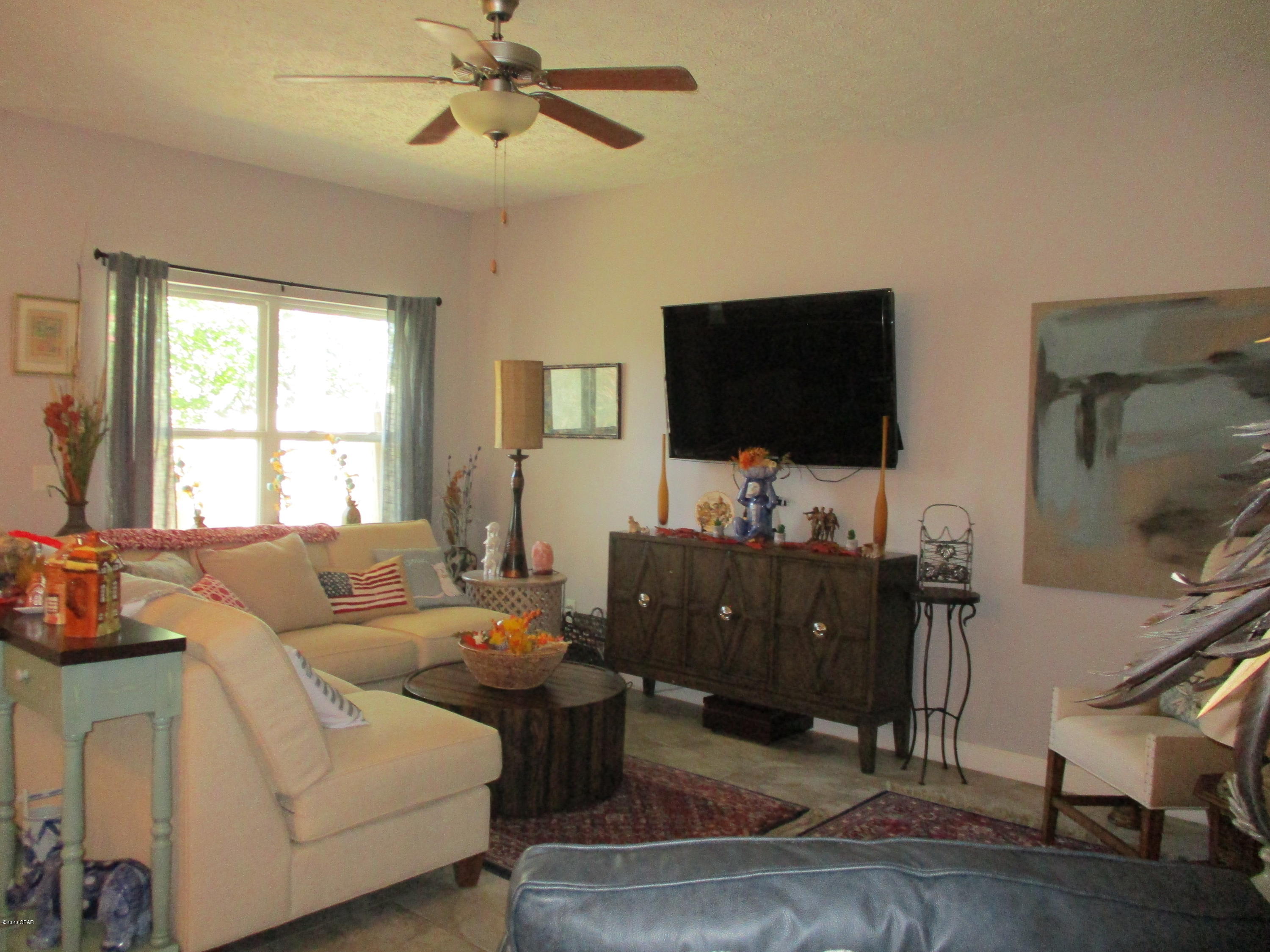 Causeway Manor - Residential