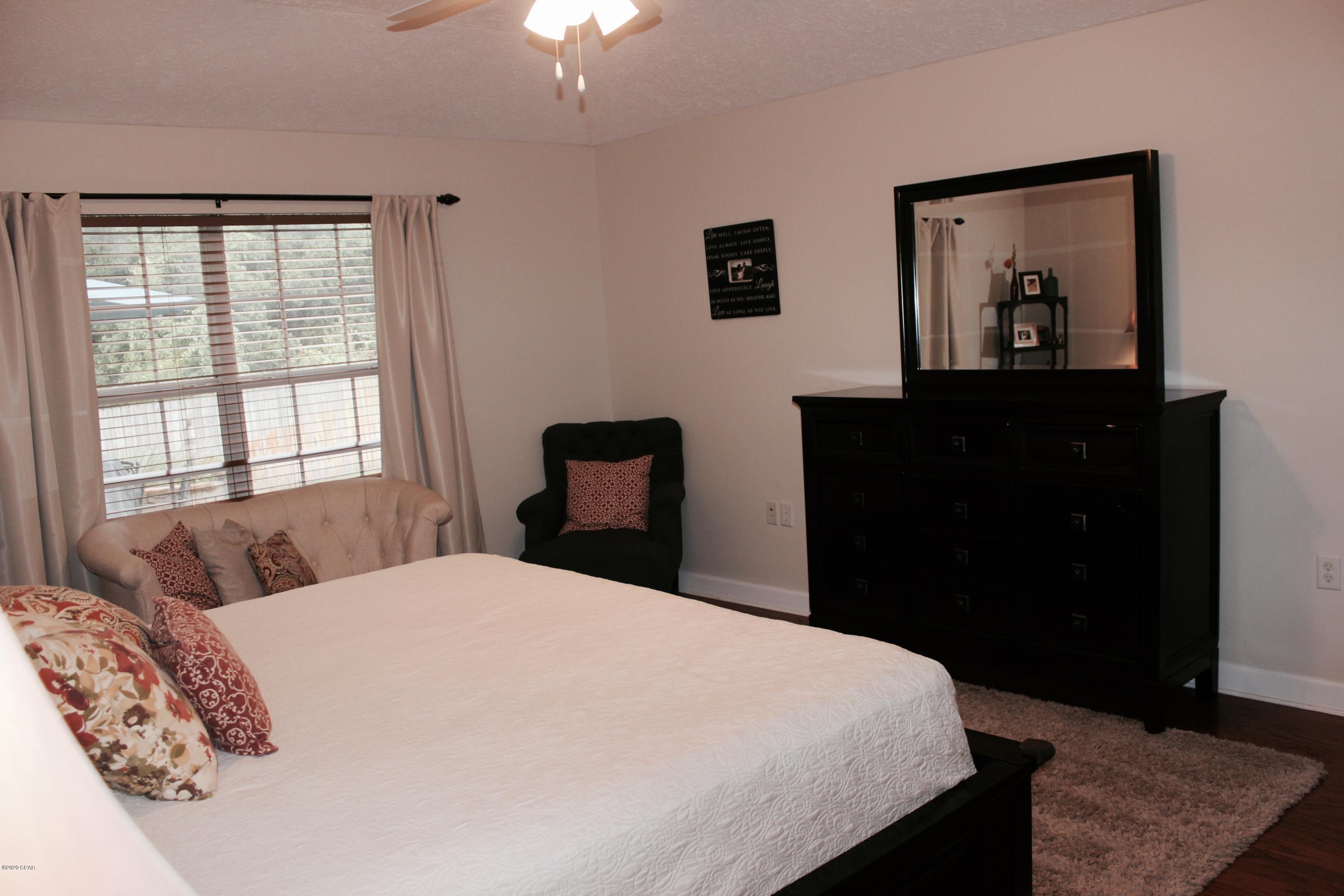 Hidden Pines Phase VI - Residential Lease