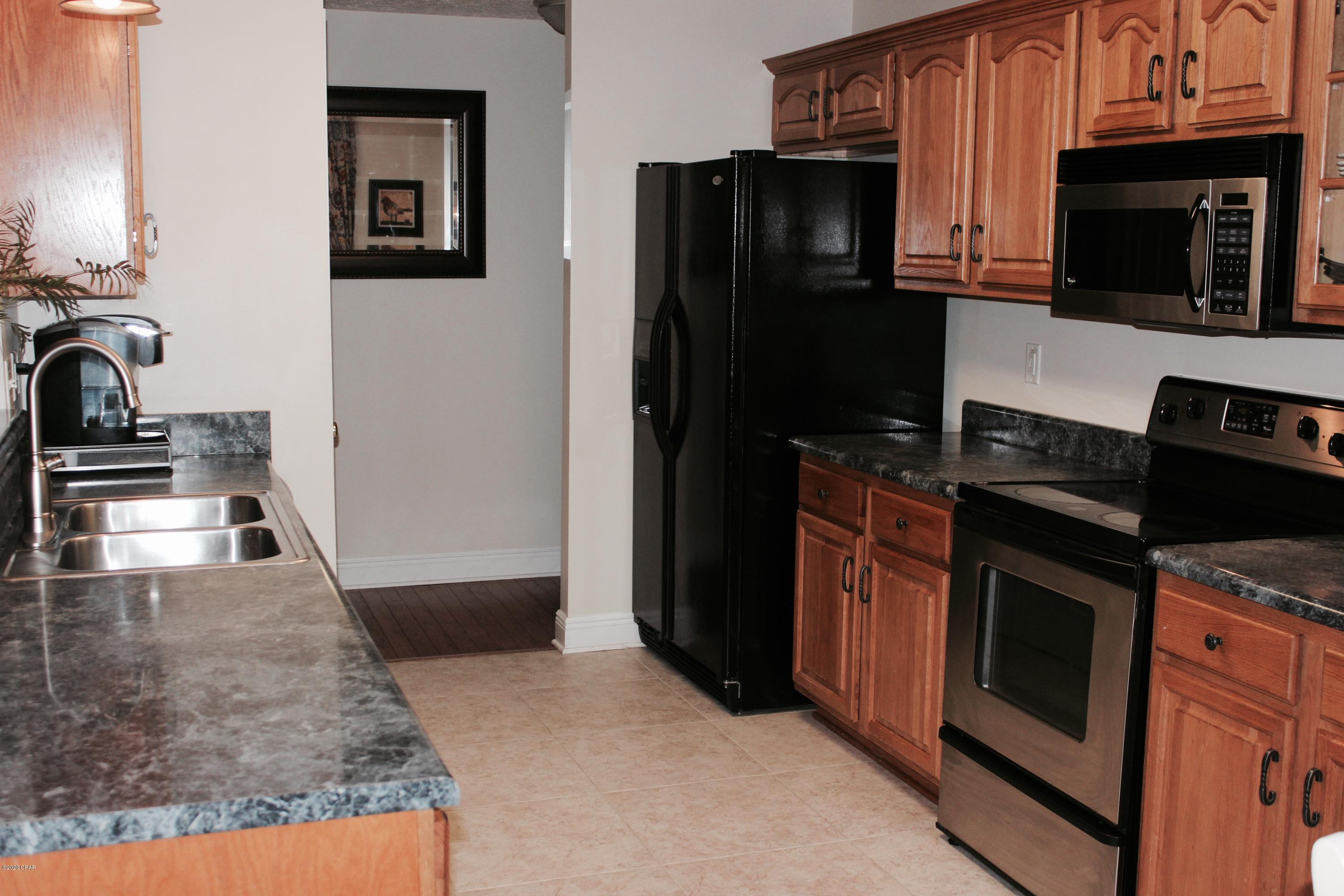 Hidden Pines Phase VI - Residential Lease