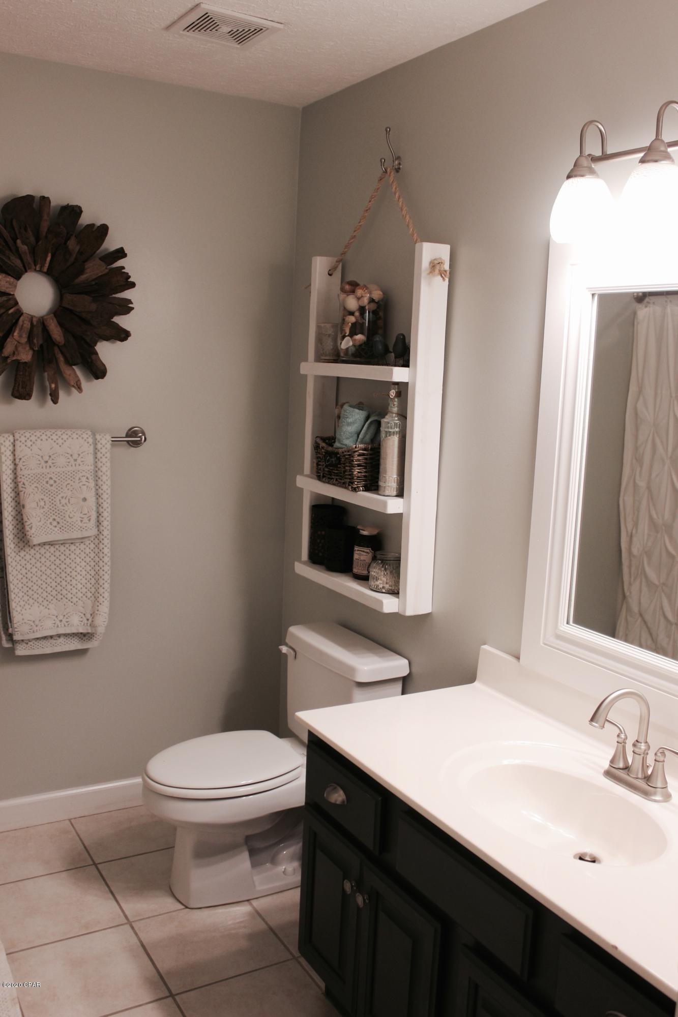 Hidden Pines Phase VI - Residential Lease