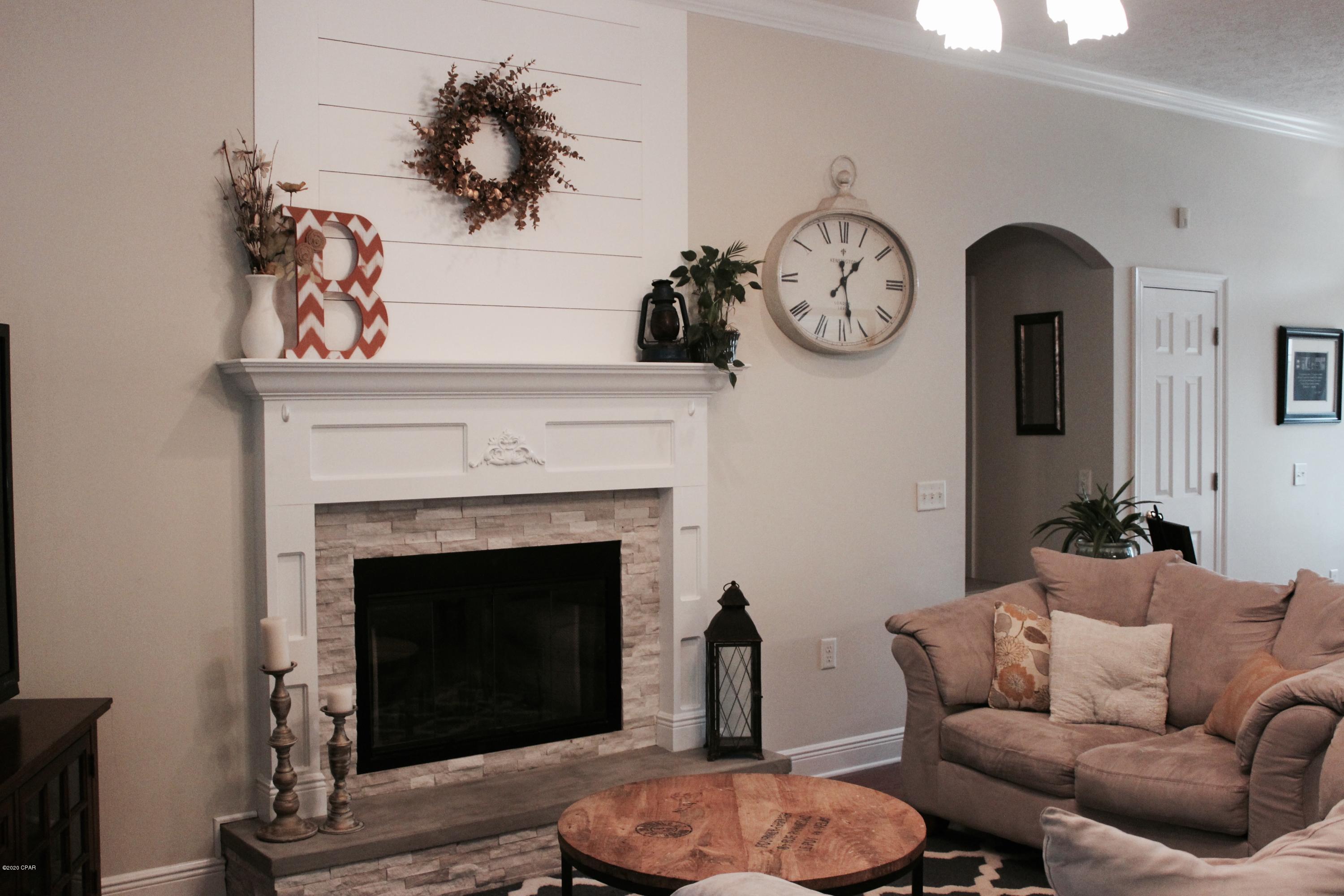 Hidden Pines Phase VI - Residential Lease