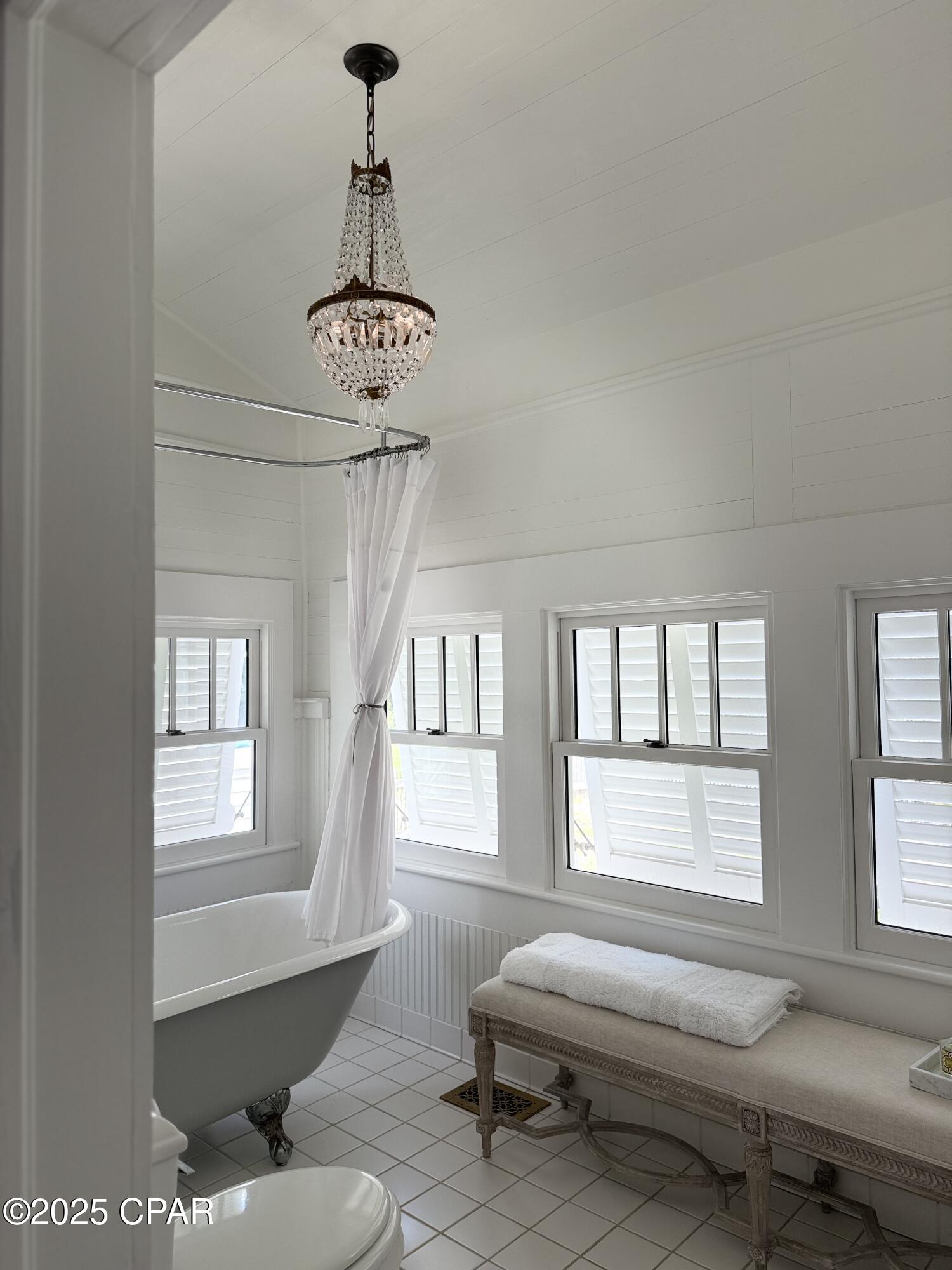 Camp Palms - Residential