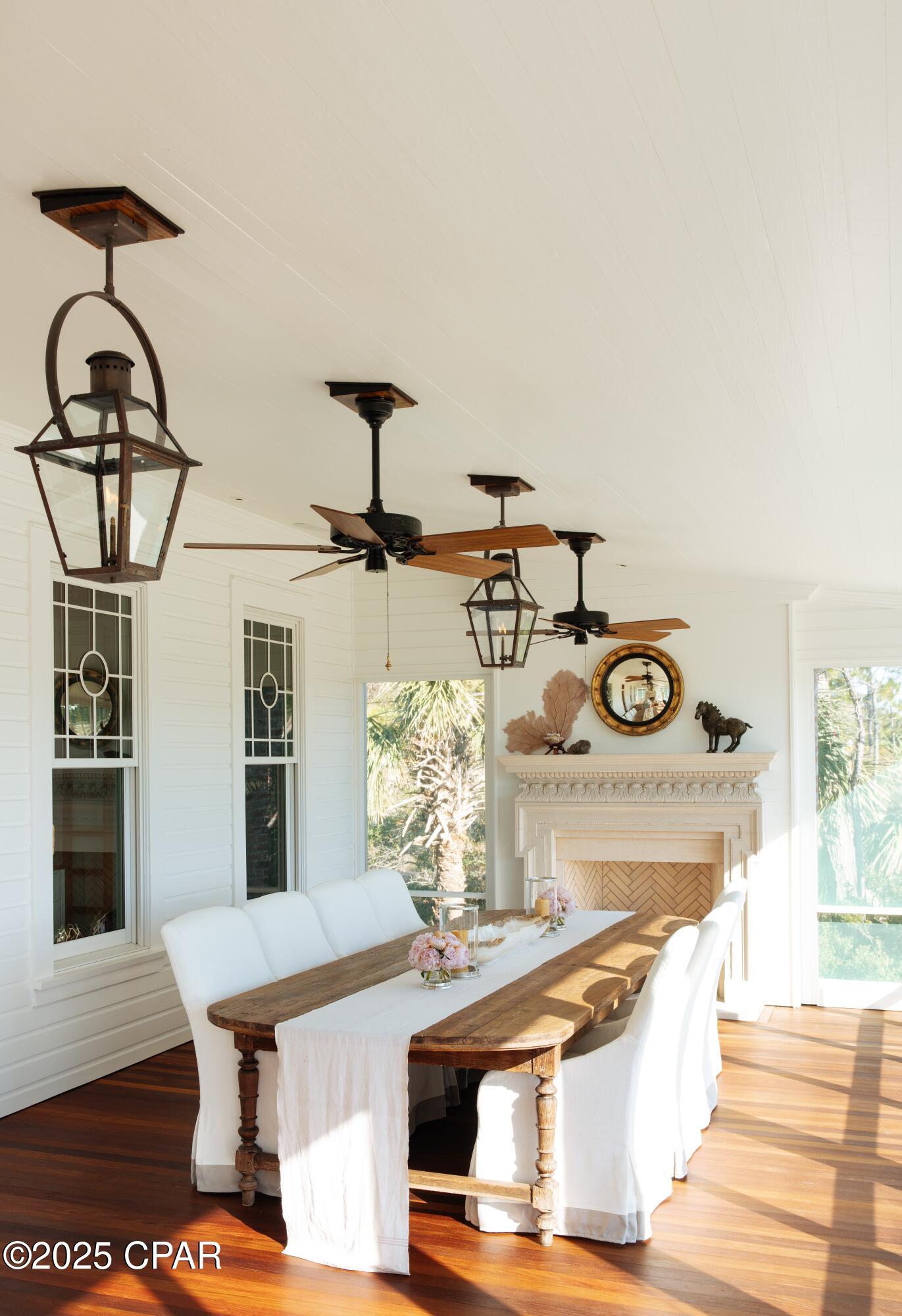 Camp Palms - Residential