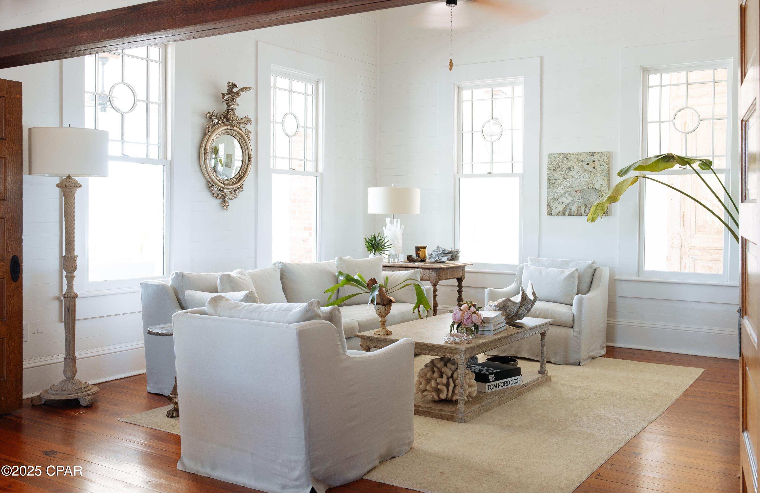 Camp Palms - Residential