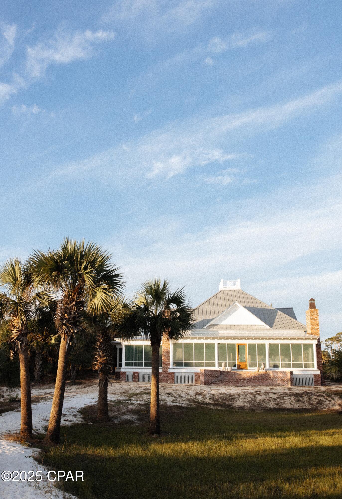 Camp Palms - Residential