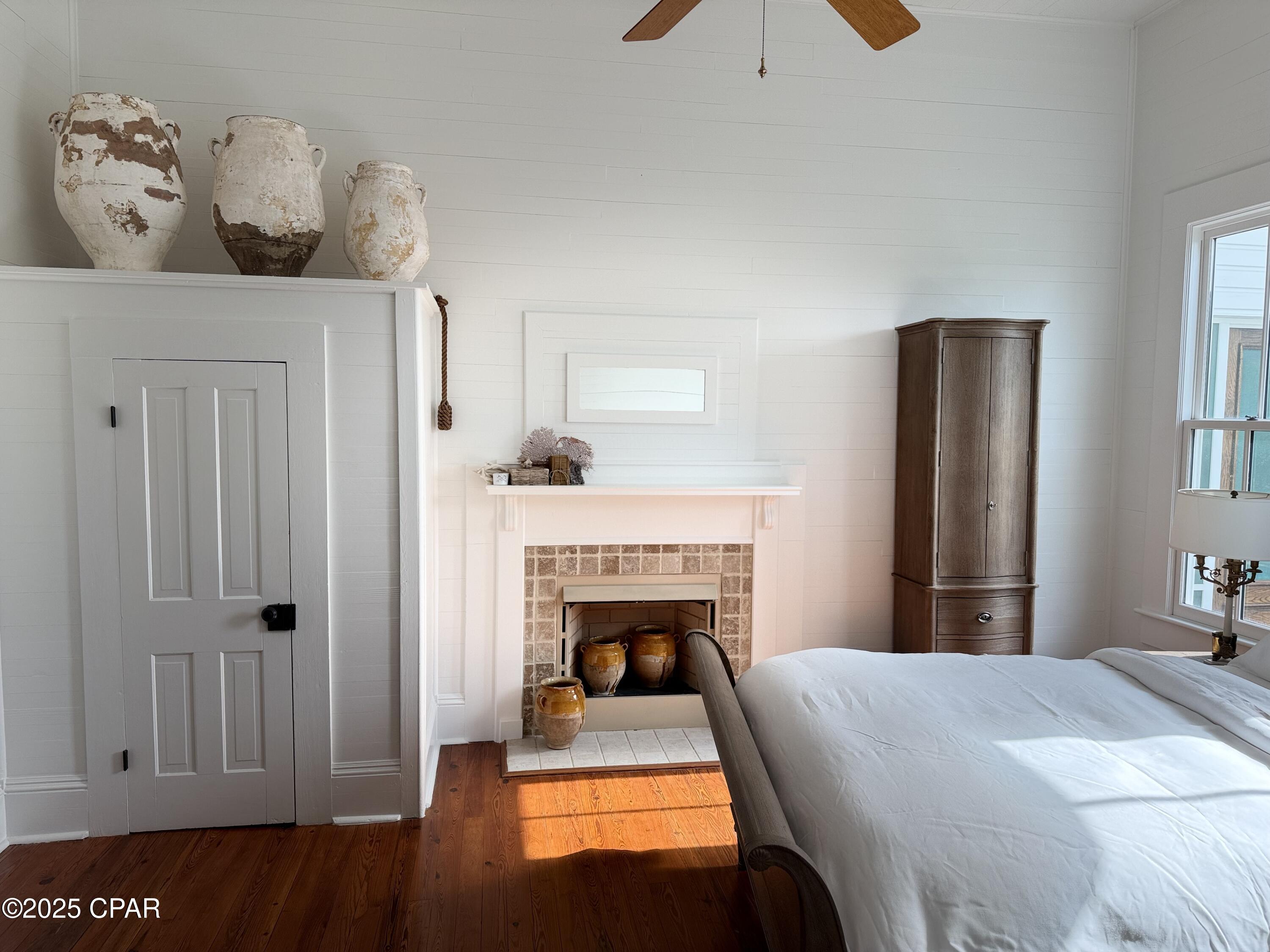 Camp Palms - Residential