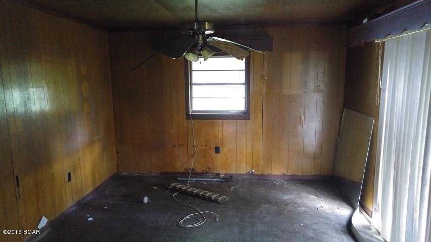 Louis Tract - Residential