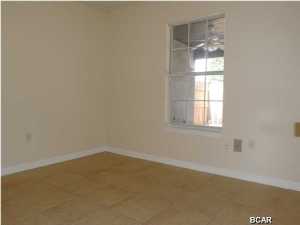 Hutchison's 1st To Bahama Bch - Residential