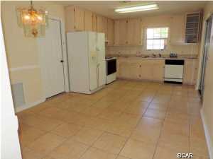 Hutchison's 1st To Bahama Bch - Residential