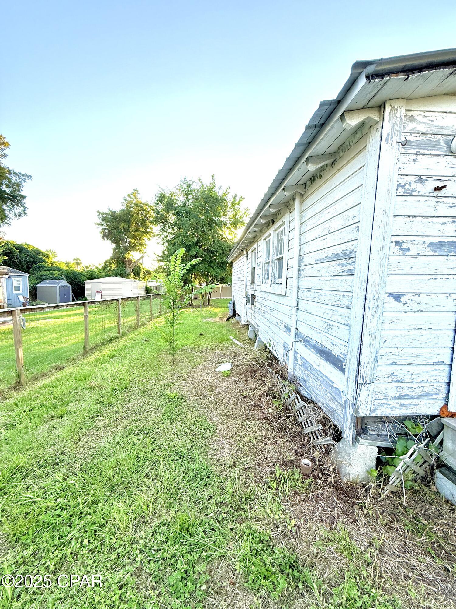 Keiths Bay Harbor Add - Residential