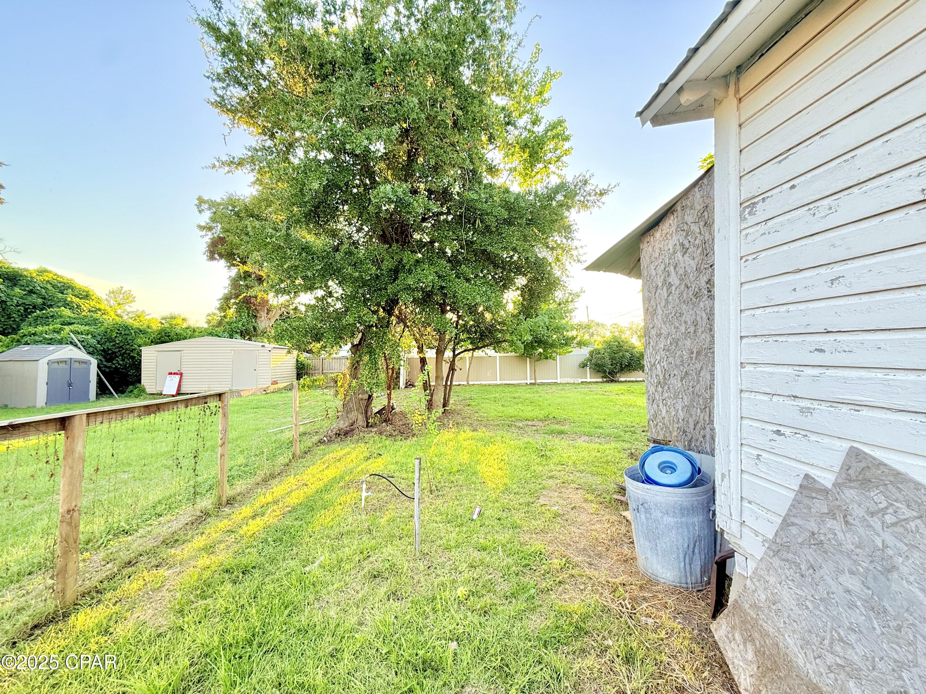 Keiths Bay Harbor Add - Residential