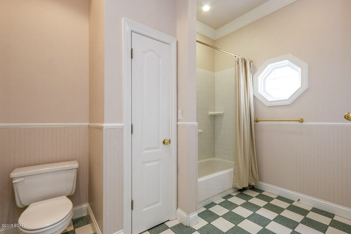 Bay Breeze - Residential