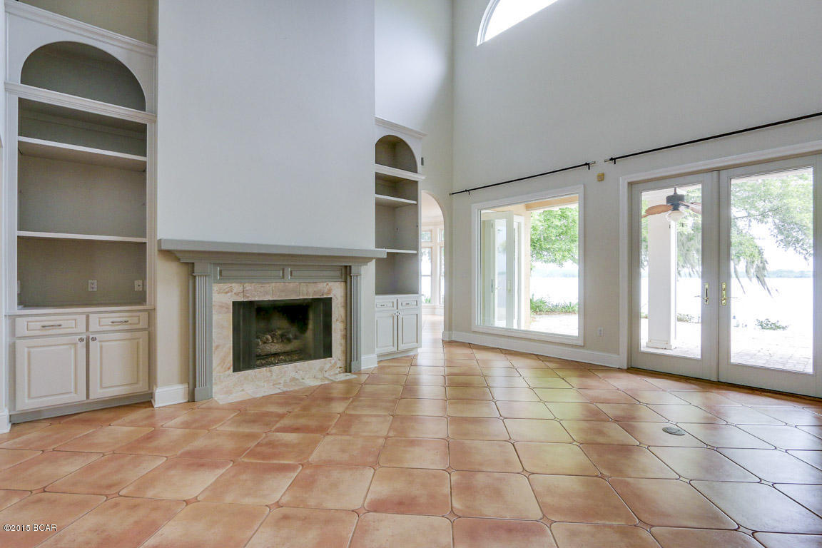 Bay Breeze - Residential