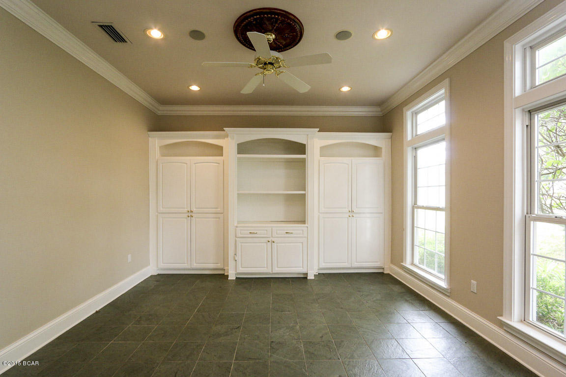 Bay Breeze - Residential