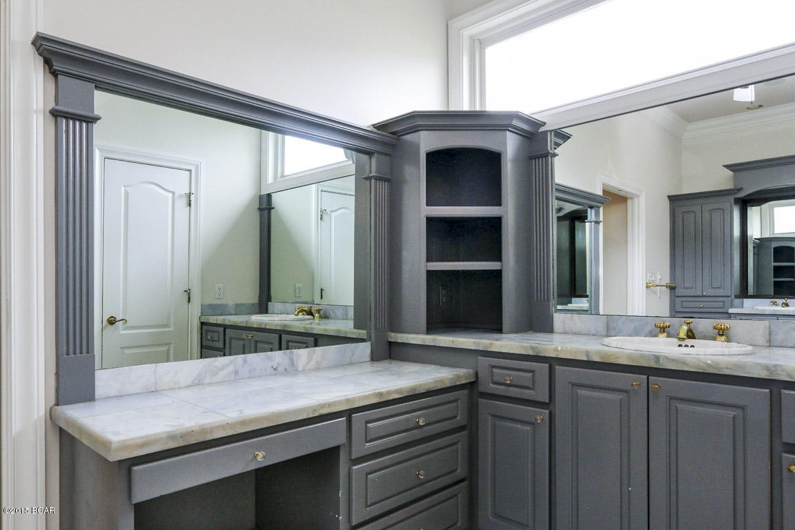 Bay Breeze - Residential