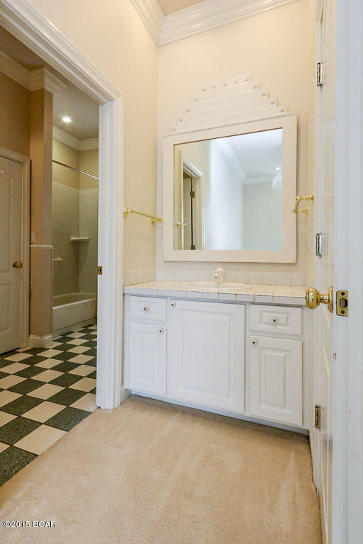 Bay Breeze - Residential