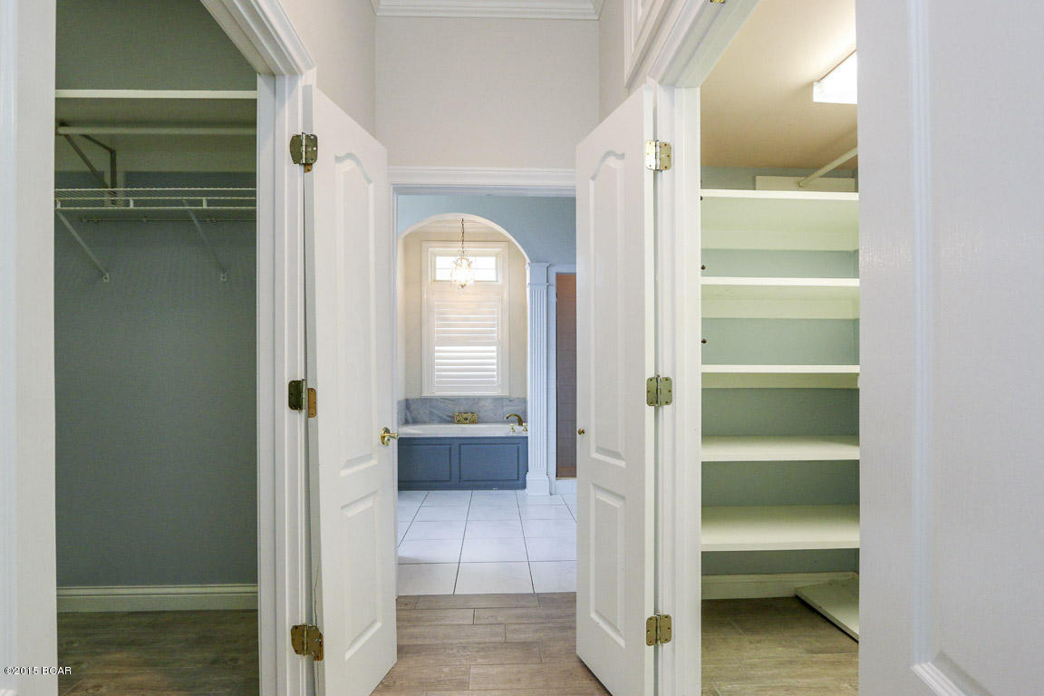 Bay Breeze - Residential