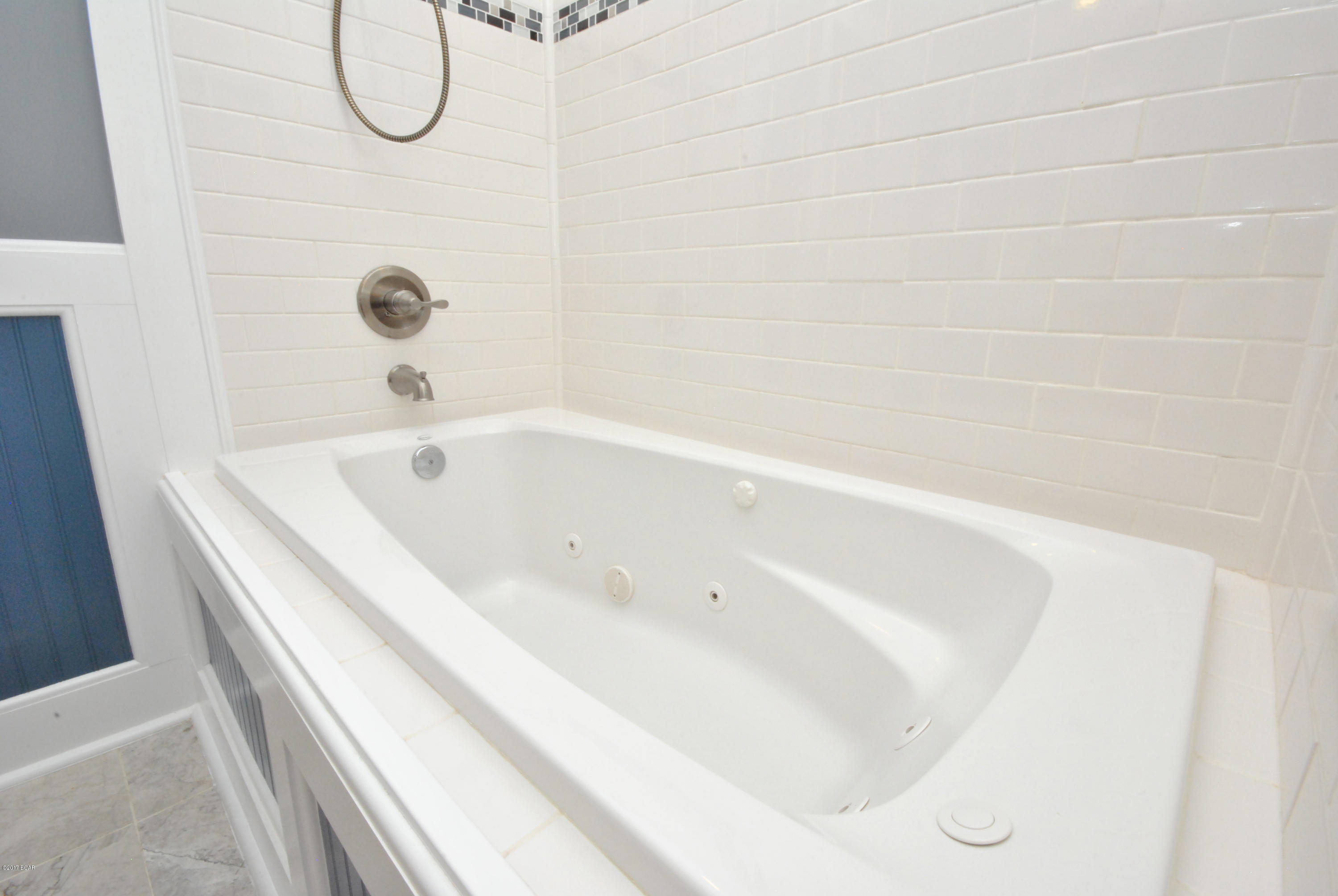 Cove Terrace 3rd Add - Residential