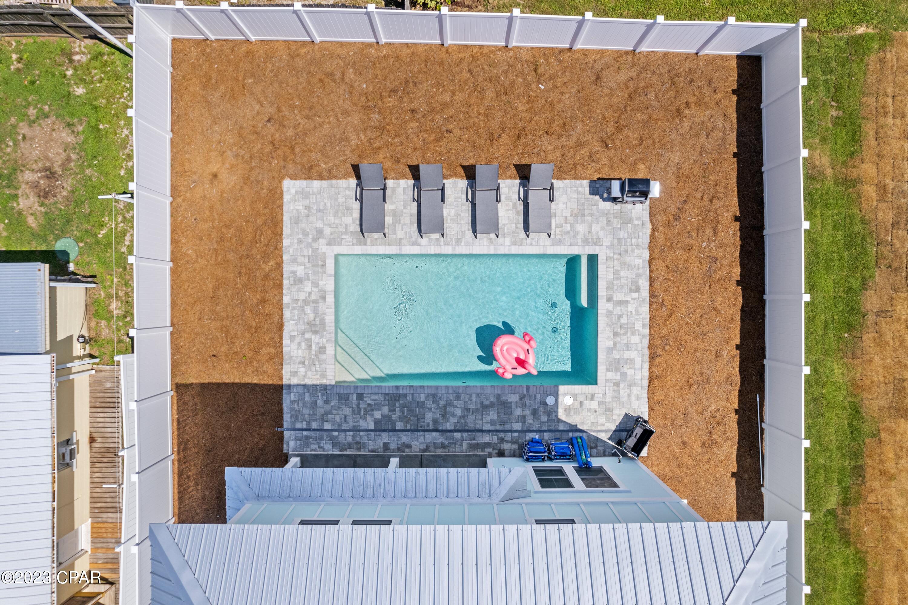 Kiska Beach - Residential