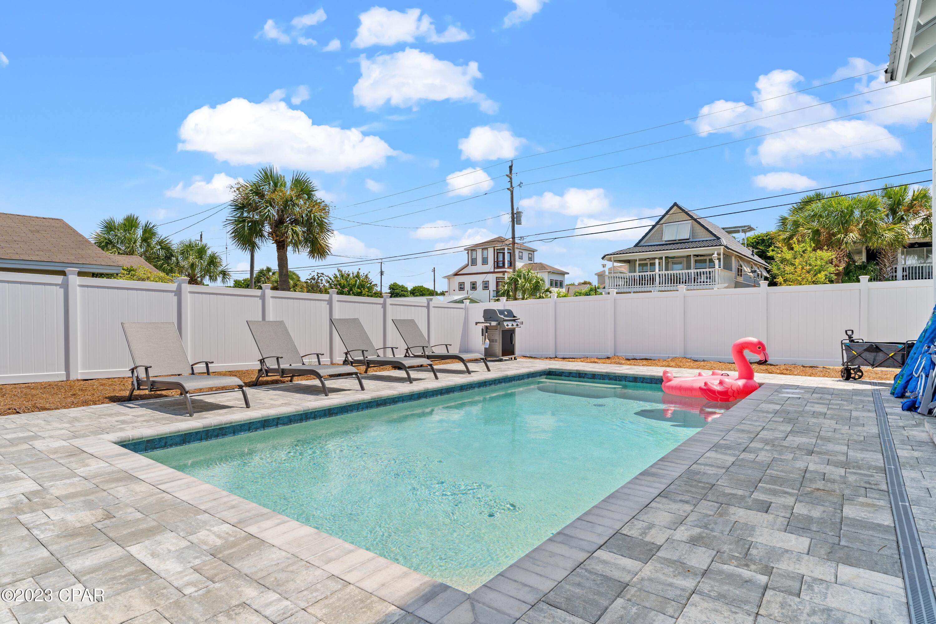 Kiska Beach - Residential