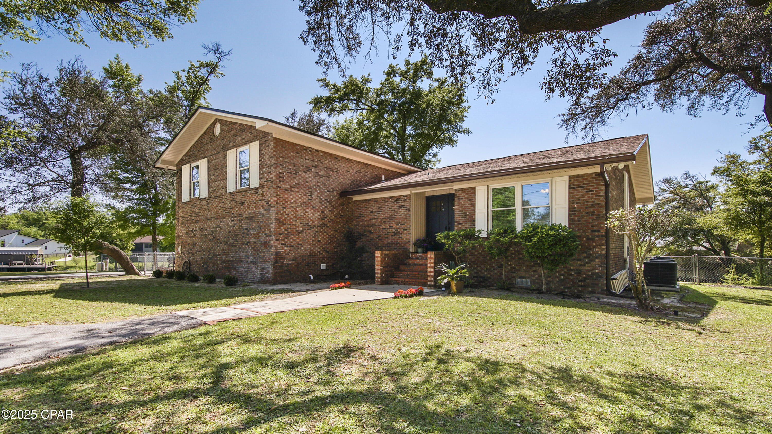 Deerpoint Estates - Residential