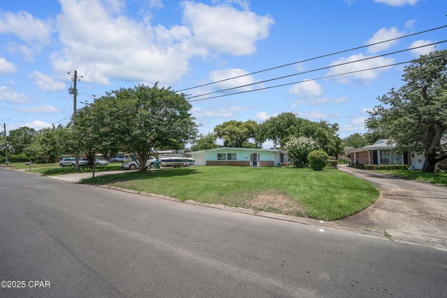 CURRENTLY UNDER CONTRACT, SELLER WILL CONSIDER BACKUP OFFERS
Located in desirable Woodlawn neighborhood - open floor plan with 3 spacious bedrooms - recently updated with wood tile throughout the home - huge indoor patio - New HVAC system in 2022 - new energy efficient exterior windows in 2025 -new shed in 2023 - new dishwasher in 2022 - new refrigerator in 2023 - all new interior doors and bedroom floors in 2022 - new window treatments in 2025 -this home sits on a .25 acre lot with a fenced back yard.