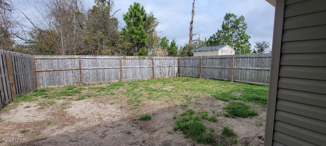 Summer Lace - Residential