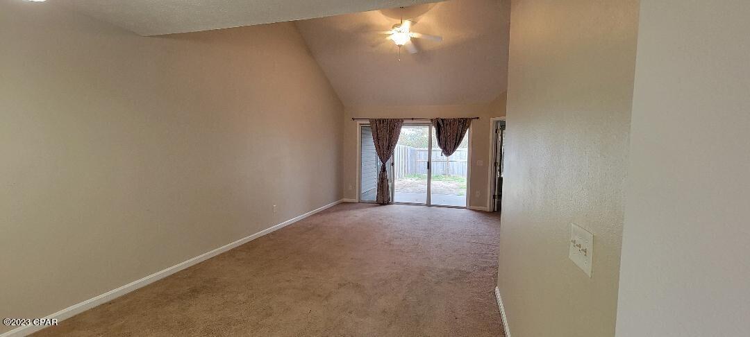 Summer Lace - Residential